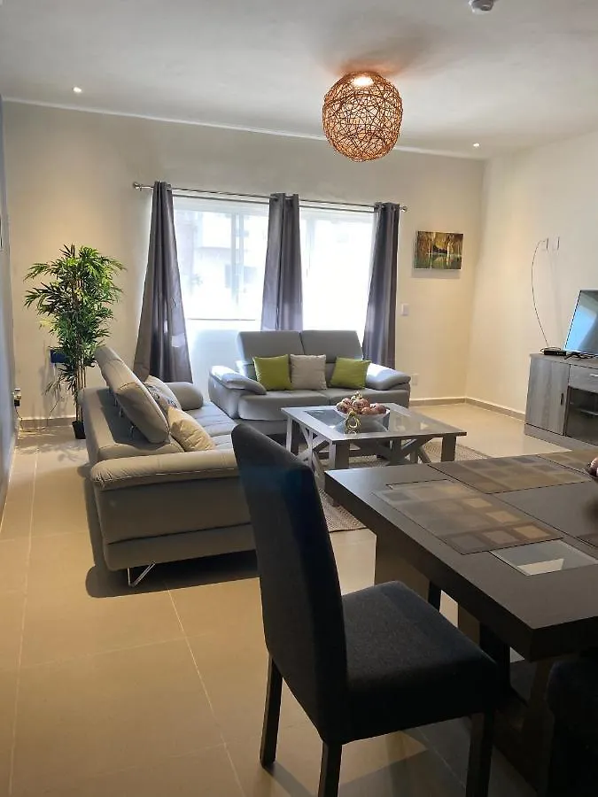 Amplio y confortable apartamento en Playa del Carmen