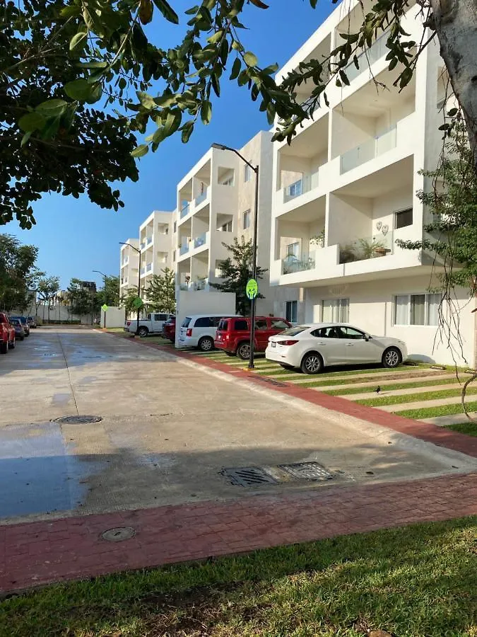 Apartman Amplio Y Confortable Apartamento En Playa Del Carmen Mexikó